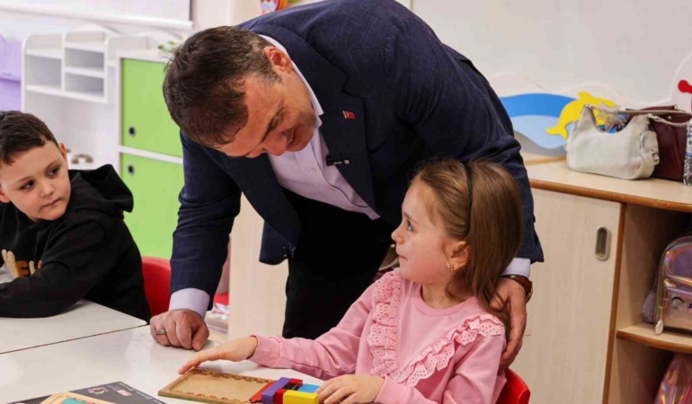 Vali Sözer öğrencilerle bir araya geldi