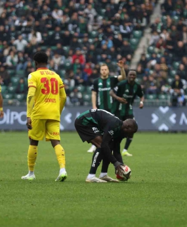 Trendyol Süper Lig: Kocaelispor: 1 - Göztepe:1 (Maç sonucu)