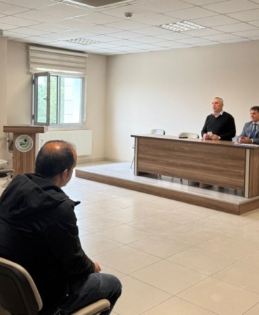 Burhaniye’de bağımlılıkla mücadele toplantısı yapıldı