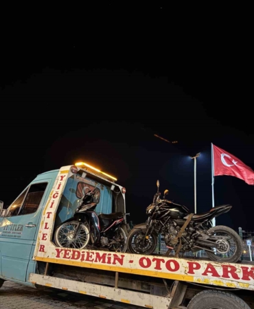 Abartı egzozla çevreye rahatsızlık veren iki motosiklete 180 bin lira ceza