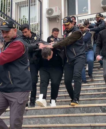 Sarıyer’de mezarlıktaki silahlı çatışmanın 6 şüphelisi adliyeye sevk edildi