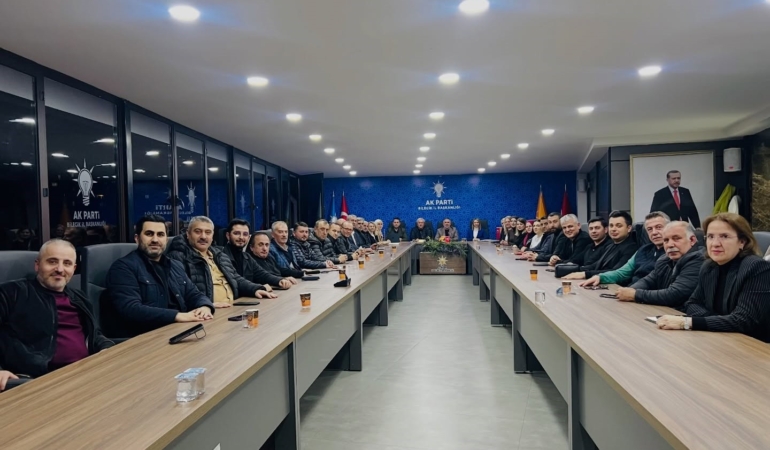 AK Parti Bilecik’te Haftalık Yönetim Kurulu Toplantısı gerçekleştirildi
