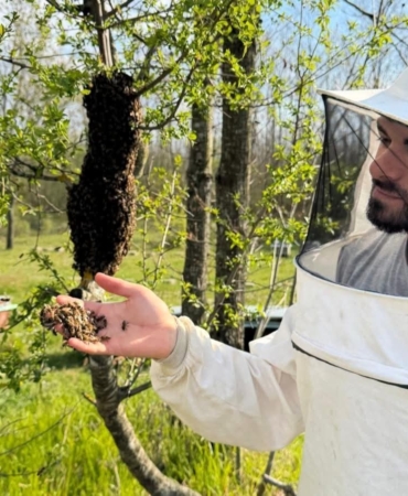 Arıcılara sahada destek