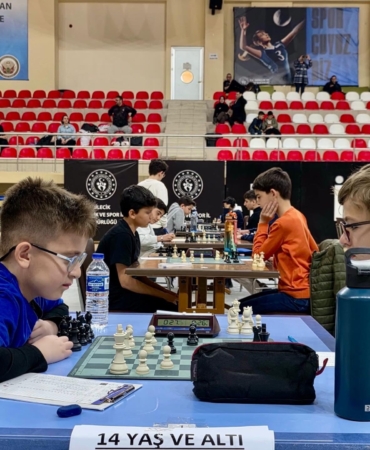 Bilecik’te 23 Nisan satranç turnuvası tamamlandı