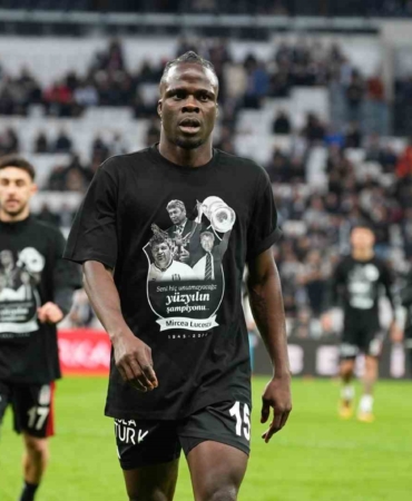 Trendyol Süper Lig: Beşiktaş: 2 - Antalyaspor: 0 (Maç devam ediyor)