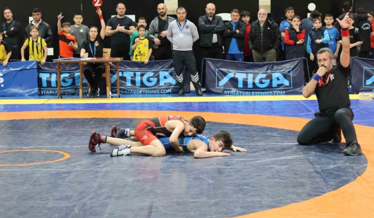 Güreşte Türkiye şampiyonası heyecanı başlıyor