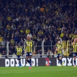 Fenerbahçe, derbiye puan kaybıyla gidiyor