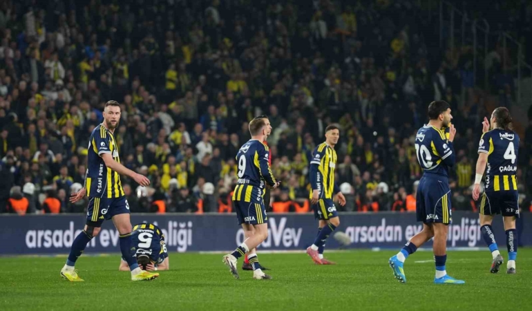Trendyol Süper Lig: Fenerbahçe: 2 - Çaykur Rizespor: 2 (Maç sonucu)