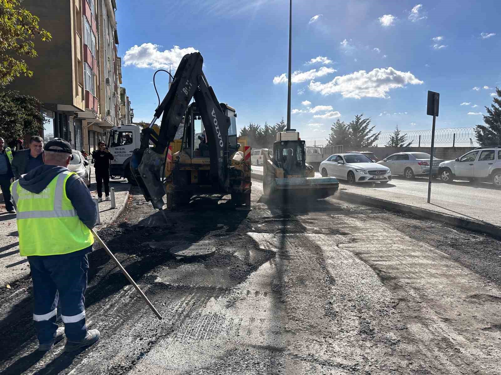 Kağıthane’de fen işleri çalışmalarıyla altyapı ve üst yapı güçlendirildi