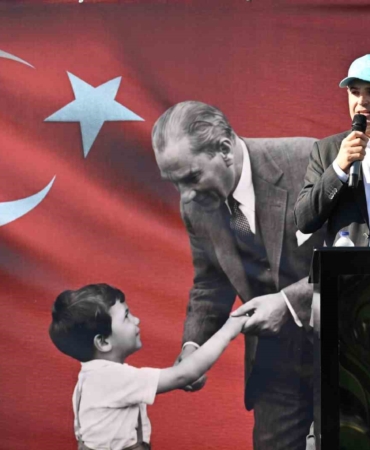 Akın: "23 Nisan; bağımsızlığımızın, birliğimizin ve sarsılmaz inancımızın tüm dünyaya ilanıdır"