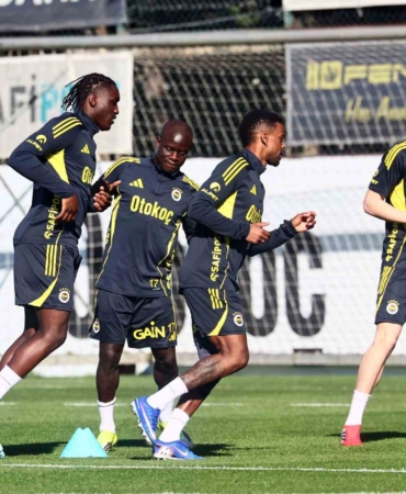 Fenerbahçe, Beşiktaş maçı hazırlıklarını sürdürdü