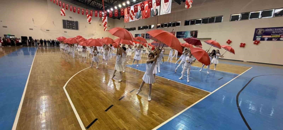 Edremit’te 23 Nisan gururu