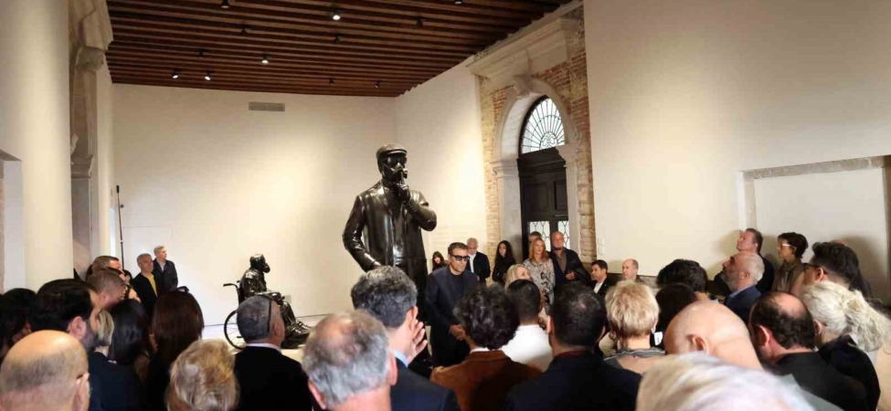 Ahmet Güneştekin’in "Sessizlik" Sergisi