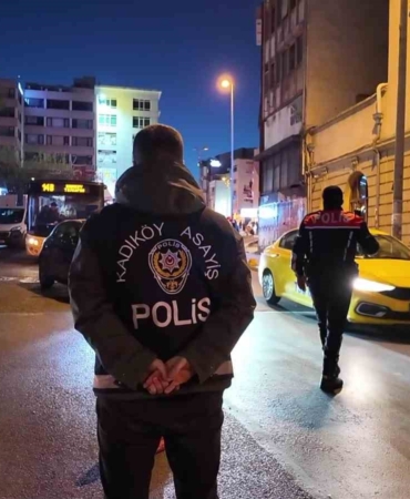 Kadıköy’de helikopter destekli asayiş denetimi