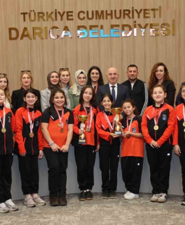 Darıca Belediyesi halk oyunları ekibi Kocaeli şampiyonu oldu