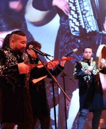 Ünlü Kazak müzik grubu Alatau Serileri, yeni albümünün lansmanını Bağcılar’da yaptı