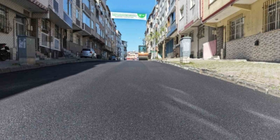 Sultangazi’de asfalt çalışmaları sürüyor