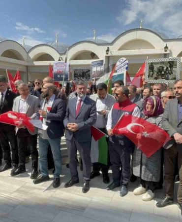Çanakkale’de İsrail’in Filistinli esirleri hedef alan ’idam yasası’ protesto edildi