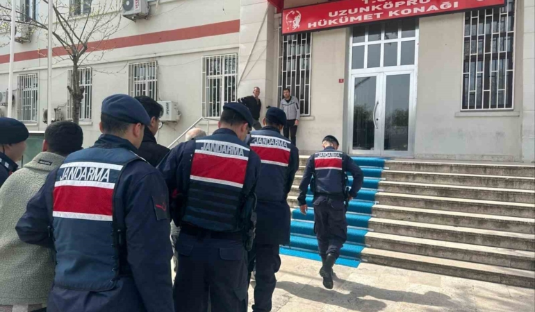 Edirne’de göçmen kaçakçılığı operasyonu: 3 tutuklama