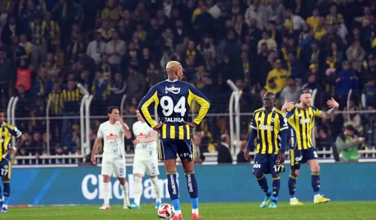 Fenerbahçe, evinde 5. kez puan kaybetti