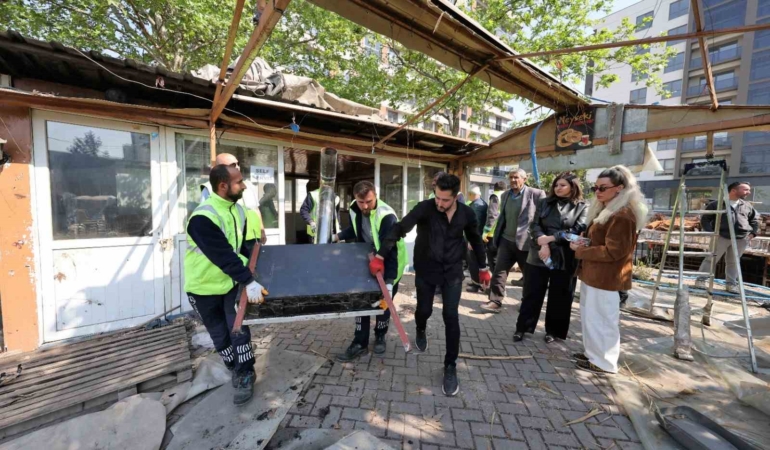 1050 Konutlar’daki yeşil alan işgalden kurtarıldı