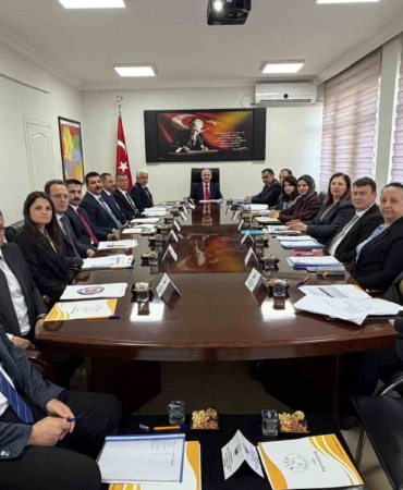 Vali Turan: "Sosyal devlet anlayışının en önemli unsurlarından biri ihtiyaç sahibi vatandaşlara zamanında ulaştırılan mekanizmalardır"