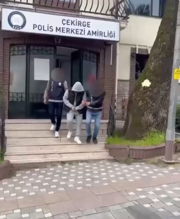 Bursa’da kesinleşmiş hapis cezasıyla aranan 4 kişi yakalandı