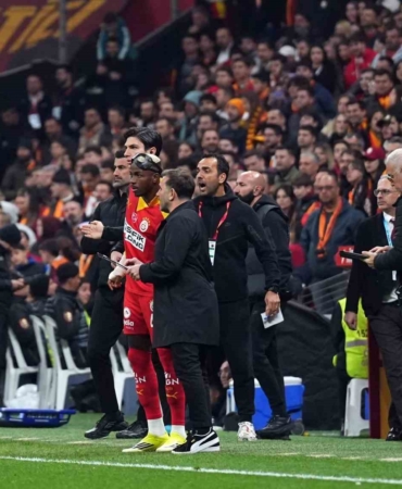 Victor Osimhen 35 gün sonra sahada