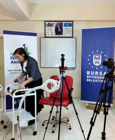 Bursa Kent Akademisinde, ’uzaktan eğitim’ dönemi başlıyor