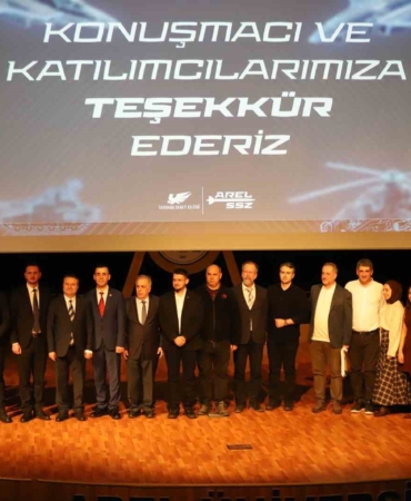 Savunma sanayii temsilcileri, Arel Üniversitesi’ndeki zirvede bir araya geldi