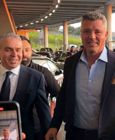 Sadettin Saran, derbi için stada geldi