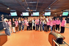 Meme kanseri hastaları doktorlarıyla bowling pistinde buluştu