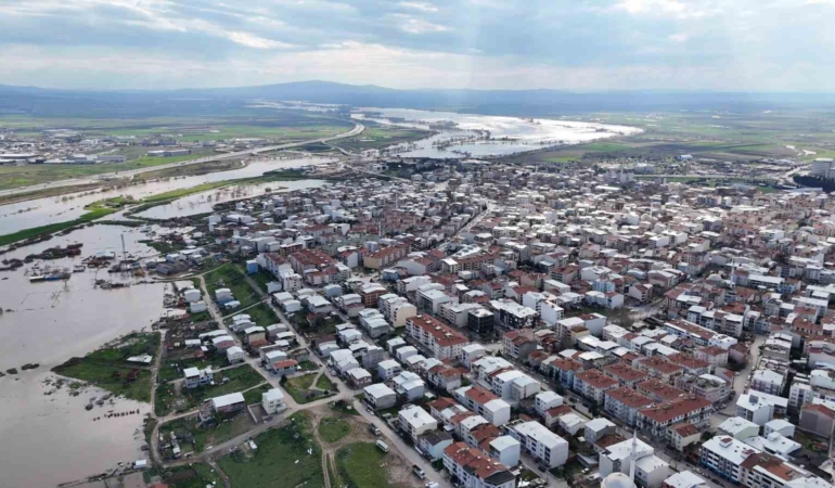 Bursa’nın sular altında kalan arazileri böyle görüntülendi