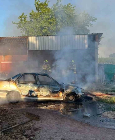 Gönen’de korkutan araç yangını
