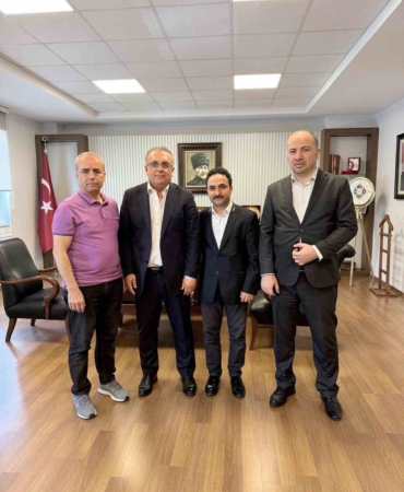 Şehit babasından Bahçelievler Kaymakamı’na ziyaret