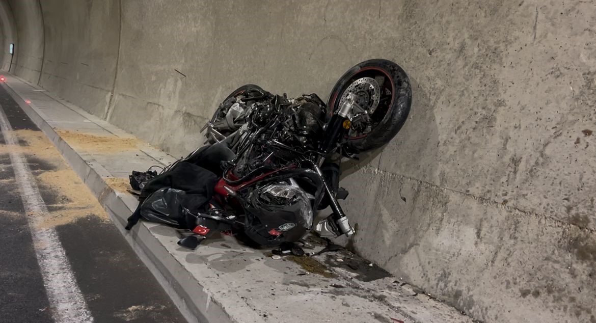 Bursa’da feci kaza: Motosiklet tutkunu sanatçı hayatını kaybetti, oğlu ağır yaralandı