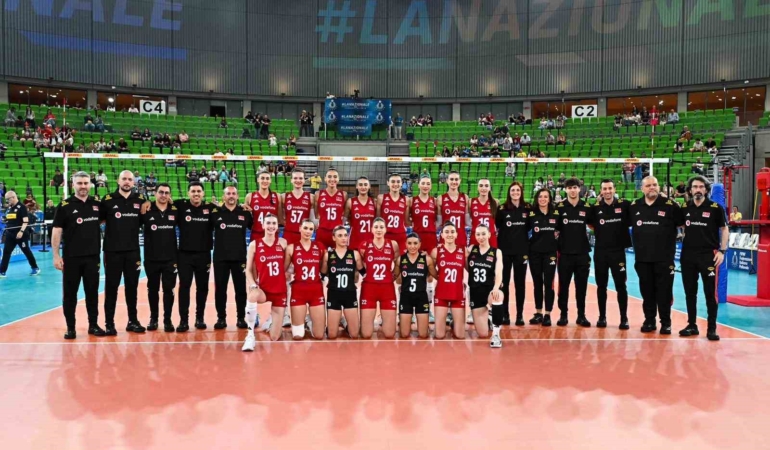 Milletler Ligi’nde mücadele edecek A Milli Kadın Voleybol Takımı’nın kadrosu açıklandı