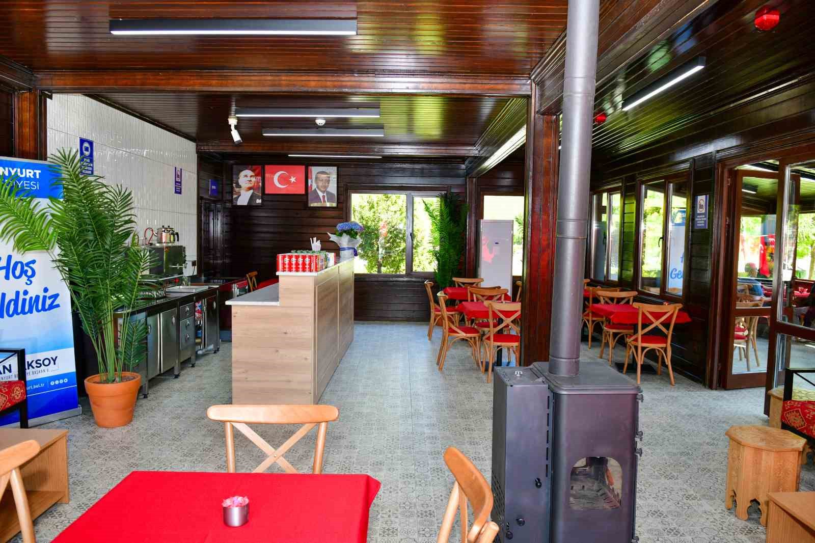 Esenyurt’ta emeklilere yeni sosyal yaşam alanı: Kıbrıs 74 Emekli Evi hizmete açıldı