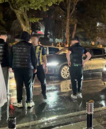 Bağdat Caddesi’nde şampiyonluk kutlamasında gerginlik