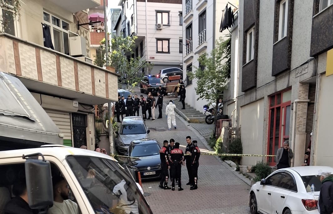 Eşini silahla yaralayan şahıs, kayınvalidesi tarafından öldürüldü