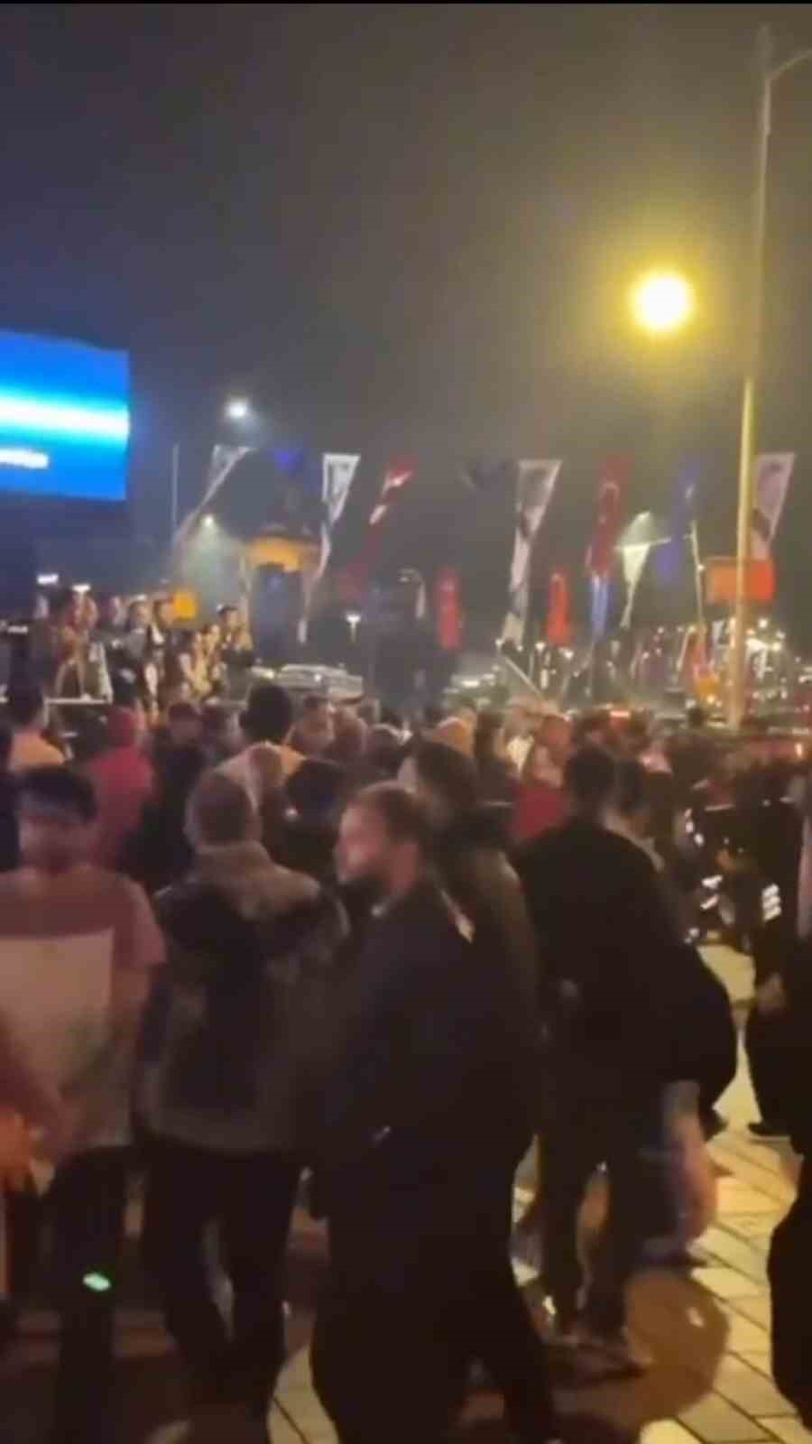Üsküdar’da Galatasaraylı taraftarlara saldırı