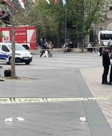 Kavga ettiği gruba bıçakla saldırdı: 4 yaralı