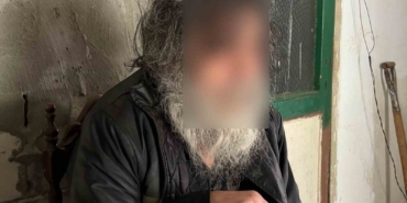Çöp evin altından dram çıktı: "Bir senedir dışarı çıkmıyorum"