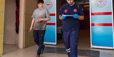 16 yaşındaki gencin parmağı koptu