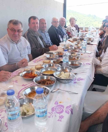 Balıkesir’de çiftçi hayırları devam ediyor