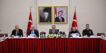 Kocaeli’de bir ayda 77 bin sürücüye trafik cezası kesildi