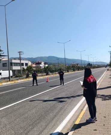 Ekipler yollarda teyakkuza geçti
