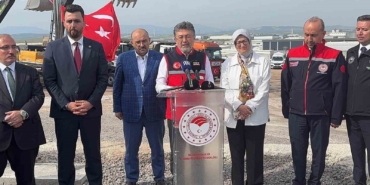 Tarım ve Orman Bakanı Yumaklı’dan Gönen Sera OSB’ye ziyaret
