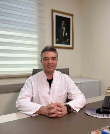 Hemoroidde ’ekran bağımlılığı’ etkisi: "Son zamanlarda 20’li 40’lı yaşlarda oldukça pik yaptı"