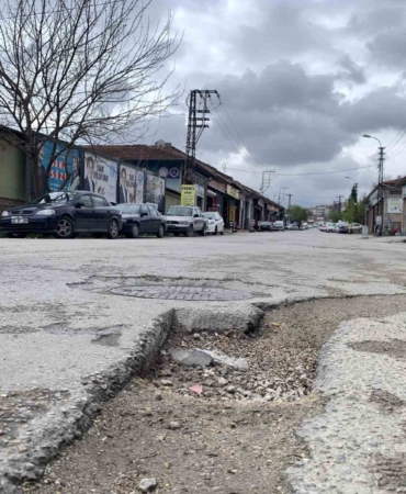 Kazazede sürücülere müjde; sorumlular bozuk yol tazminatı ödeyecek